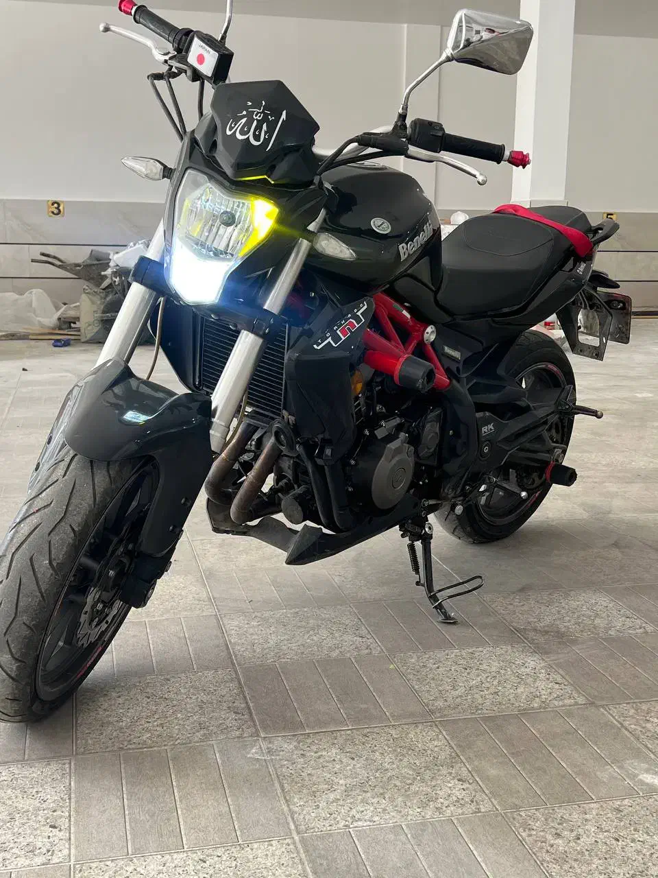 بنلی 300cc جفت سیلندر|موتورسیکلت|اراک, |دیوار