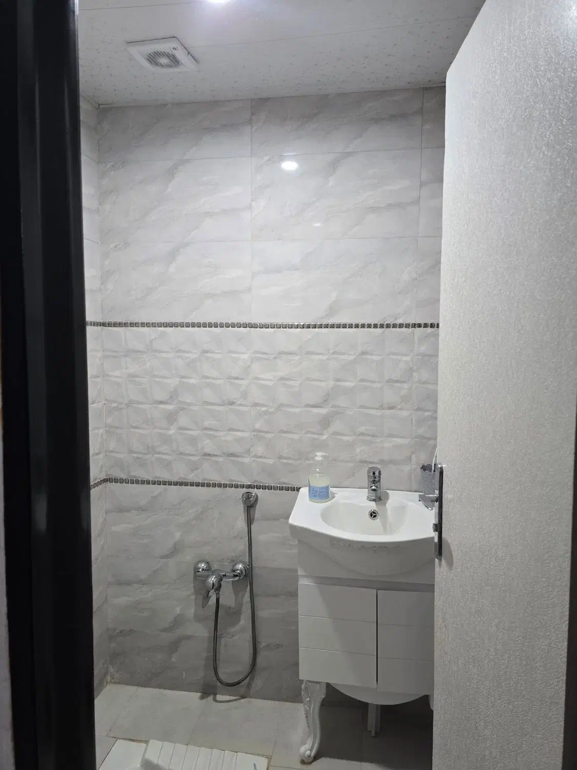 خانه ۹۰ متری خرمدشت نوساز فول امکانات|فروش آپارتمان|کرج, خرمدشت|دیوار