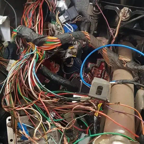 امداد خودرو و سیمکشی سیار در (محل) چناران وگلبهار|خدمات موتور و ماشین|چناران, |دیوار