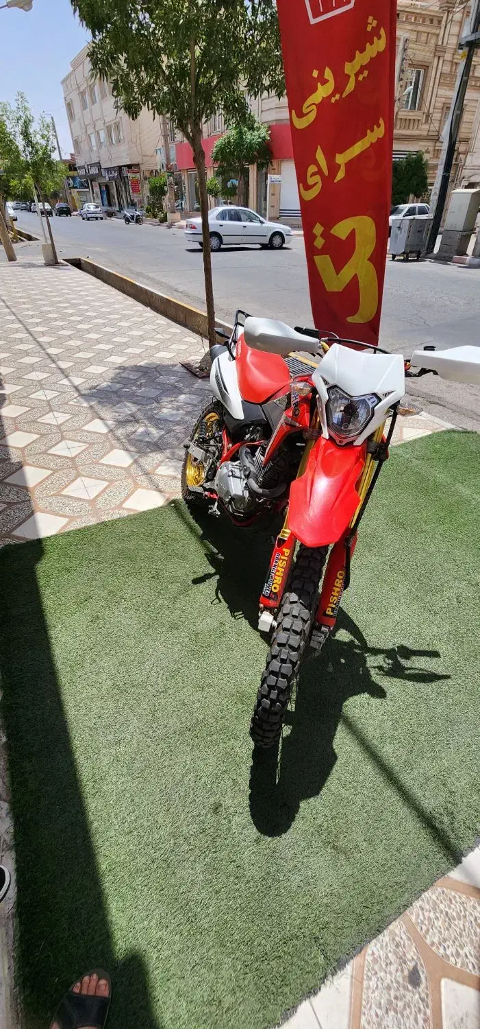 تریل پیشرو زاپاتا ۲۵۰ فنی سالم|موتورسیکلت|گرمسار, |دیوار