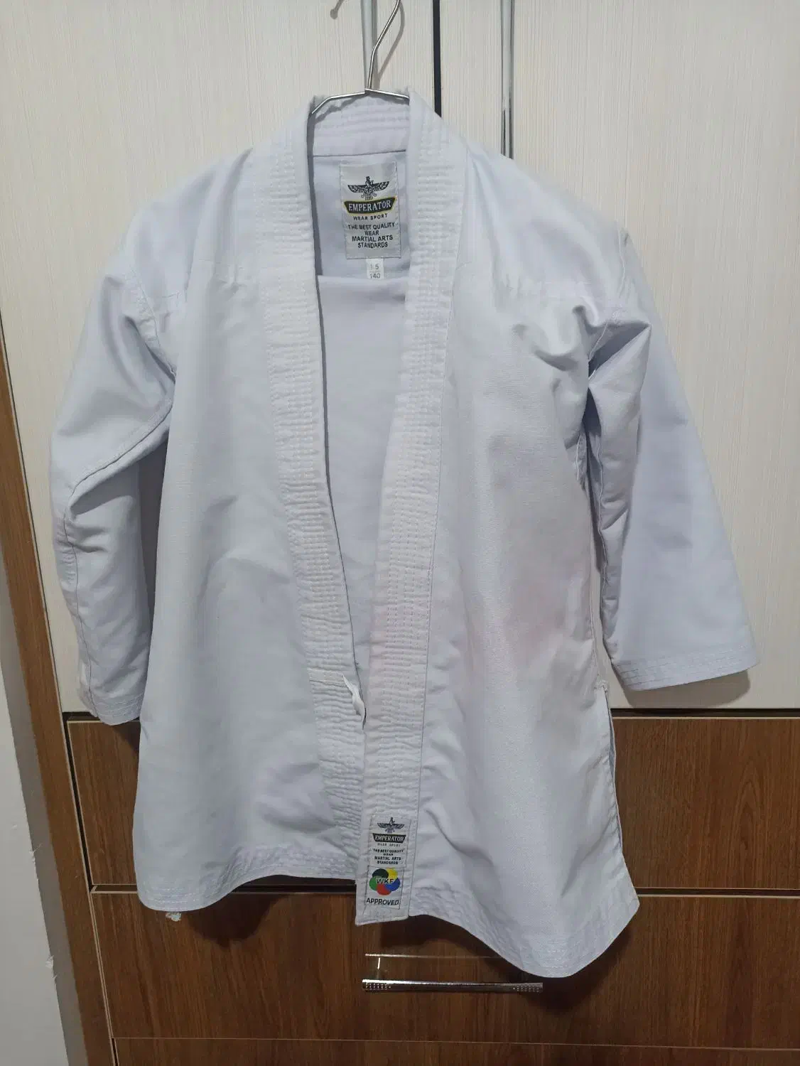 لباس کاتا|لباس|خرمآباد, |دیوار