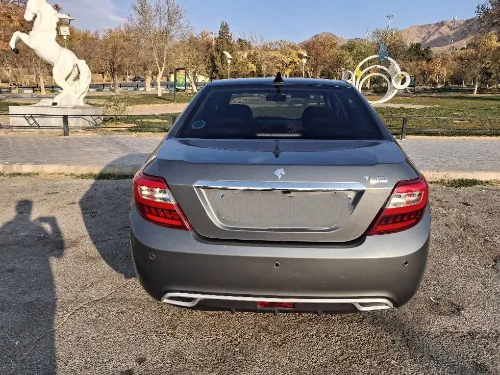 دنا پلاس مدل ۴۰۲|خودرو سواری و وانت|ملایر, |دیوار