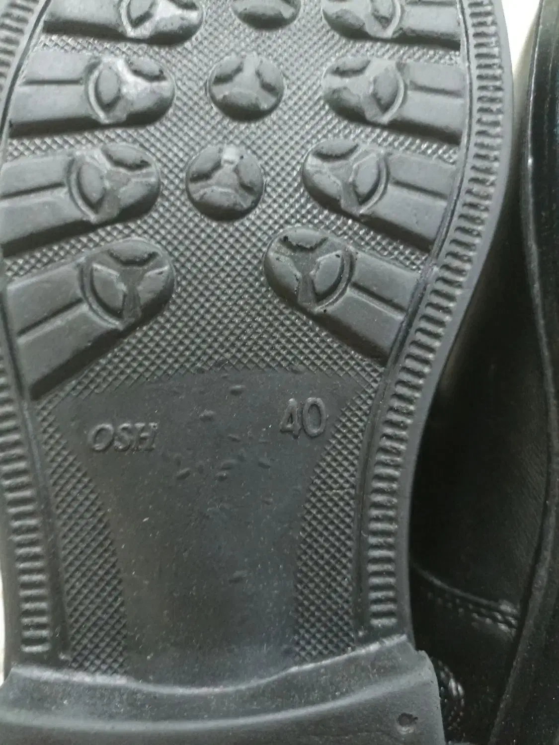 نیم بوت مشکی|کیف، کفش، کمربند|بیستون, |دیوار