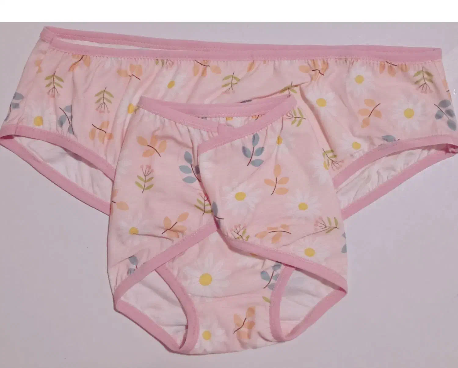 لباس|لباس|نورآباد, |دیوار