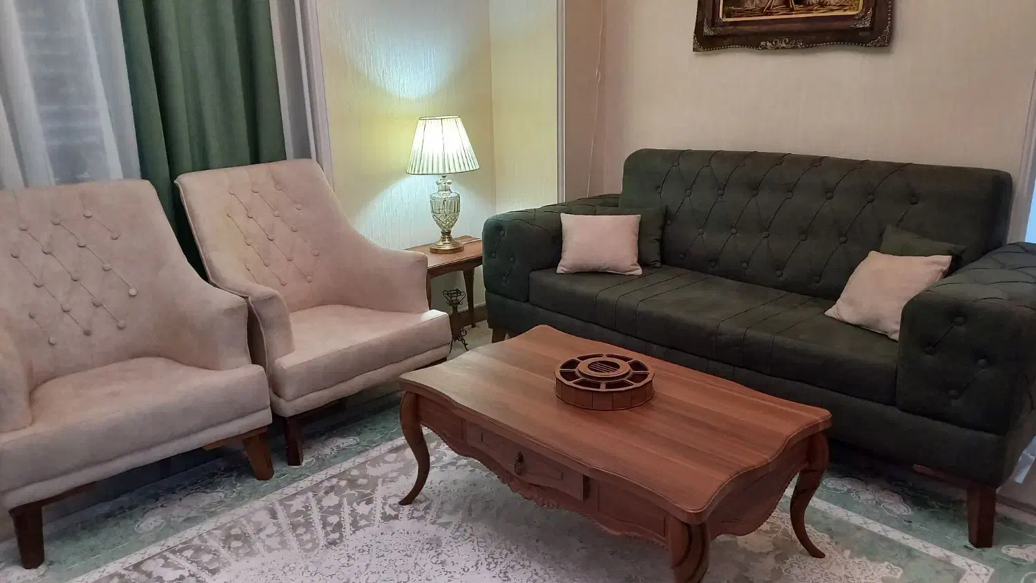 مبلمان ۷نفره راحتی نیاز به تعمیر فوم نشیمن|مبلمان خانگی و میز عسلی|پردیس, فاز ۳|دیوار