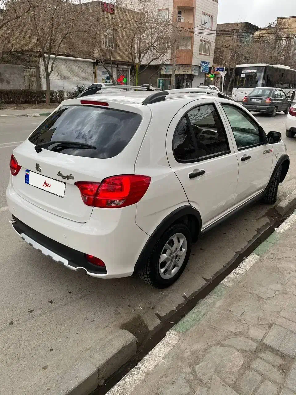 کوییکR مدل۱۴۰۲|خودرو سواری و وانت|مشهد, کارگران|دیوار