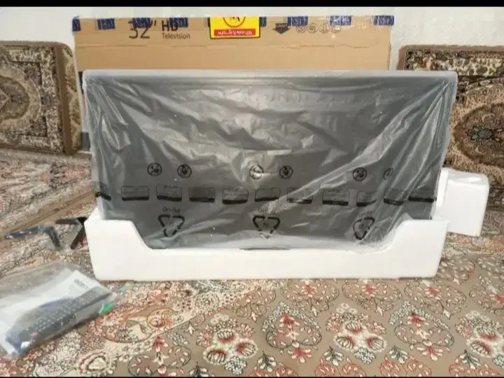 تلویزیون ۳۲|تلویزیون و پروژکتور|سقز, |دیوار