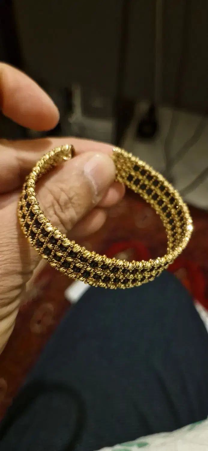 دستبند سیاه قلم نرخ تابلو و۵ درصد وزن ۲۷ و نیم گرم|جواهرات|مشهد, شهید بهشتی|دیوار