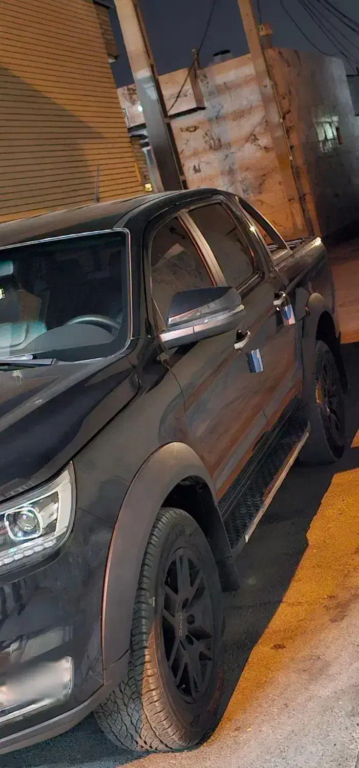 کی ام سی t8|خودرو سواری و وانت|شیراز, سهلآباد|دیوار