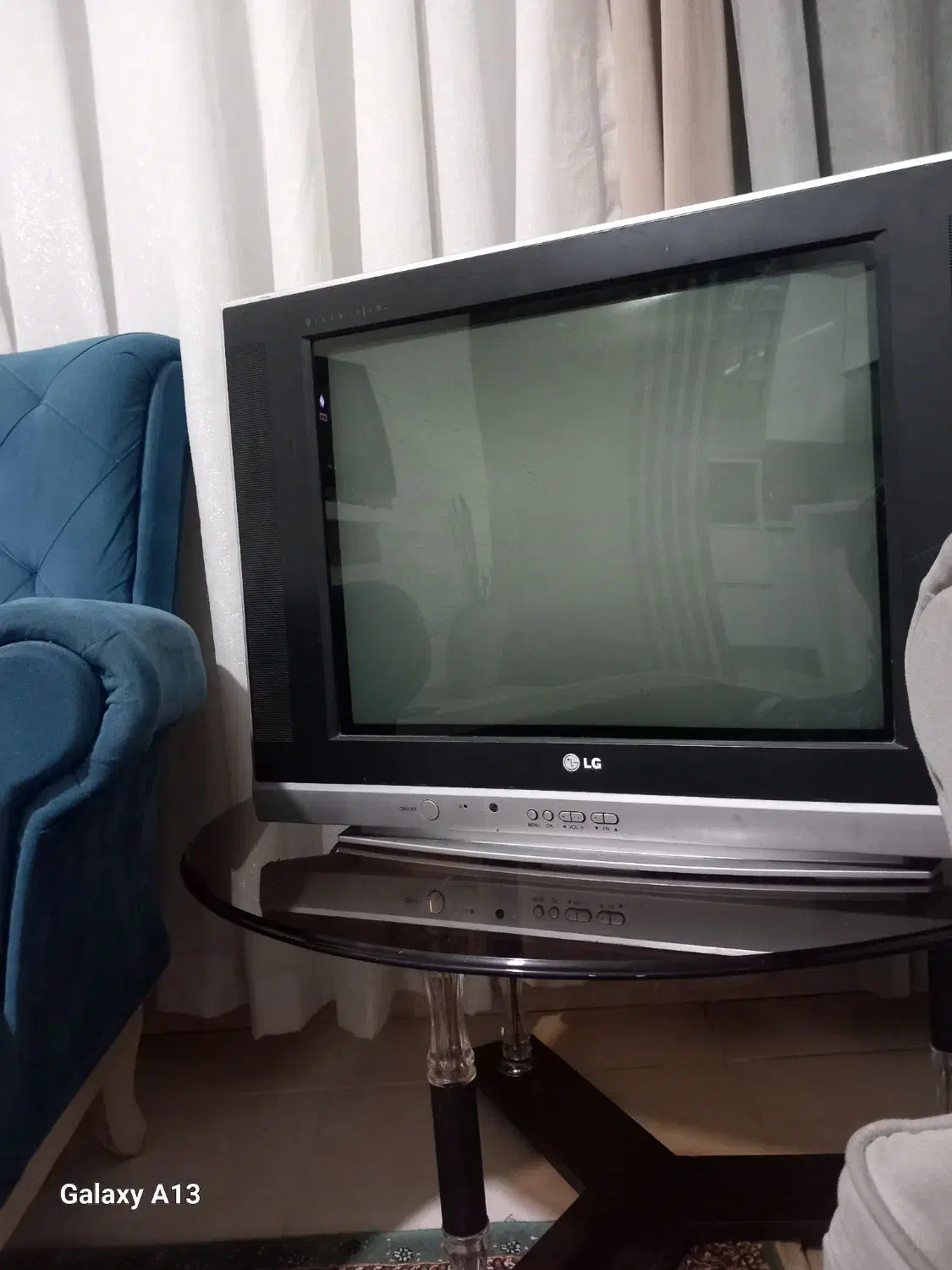 تلویزیون ۲۱|تلویزیون و پروژکتور|رباط‌کریم, مسکن مهر آبشناسان|دیوار