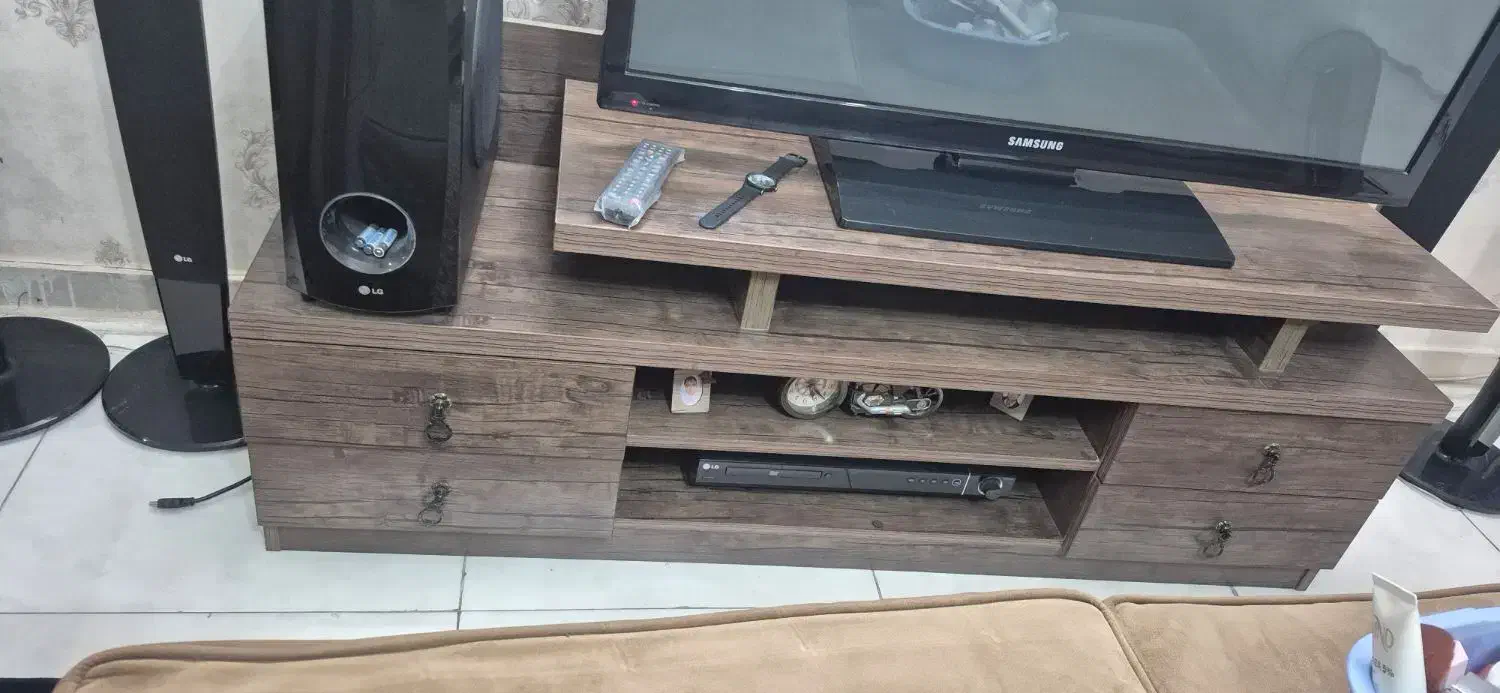 میز تلویزیون|میز تلویزیون|ری, اقدسیه|دیوار