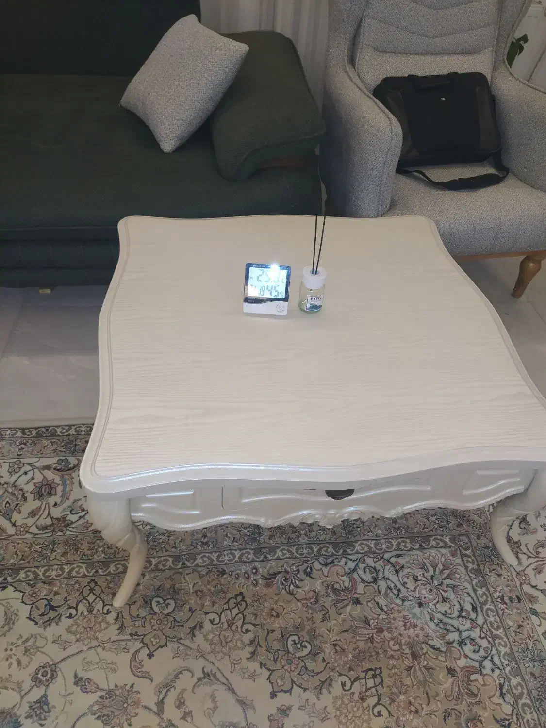 میز پذیرایی کشو دار|مبلمان خانگی و میز عسلی|بندر انزلی, کلیور|دیوار