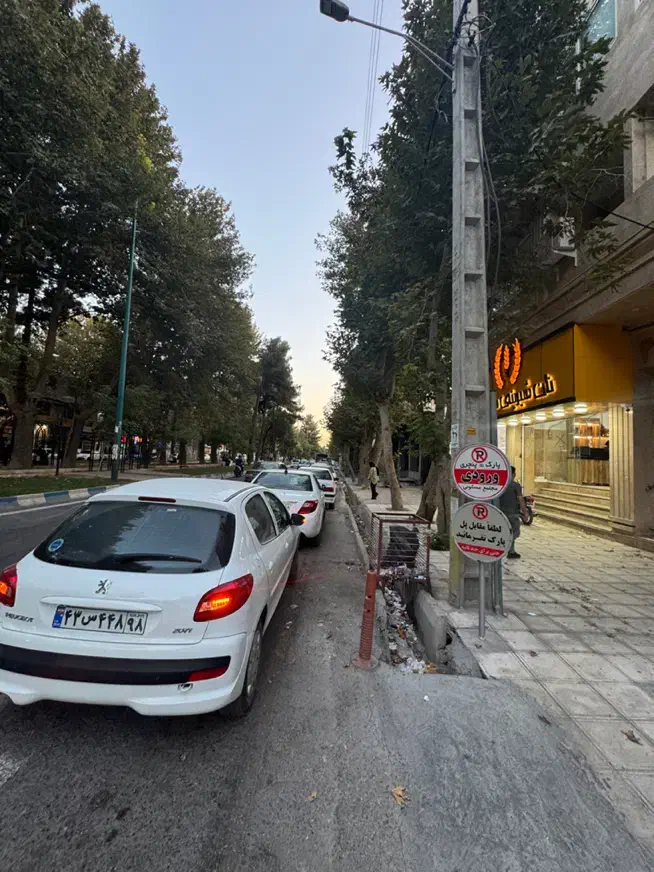 آپارتمان ۱۵۰ متری بر اصلی بلوار امام|فروش آپارتمان|ایلام, |دیوار