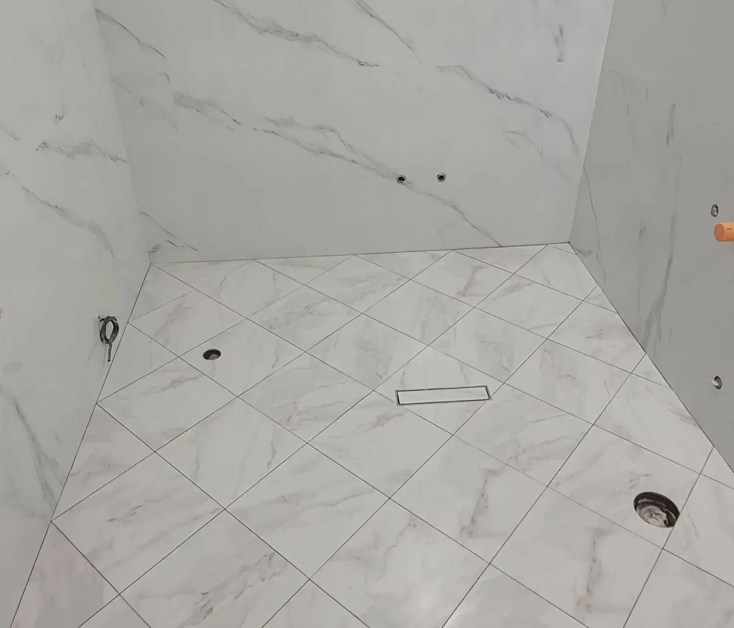 بازسازی بنایی رفع نم و رطوبت|خدمات پیشه و مهارت|تهران, نیروی هوایی (پیروزی)|دیوار