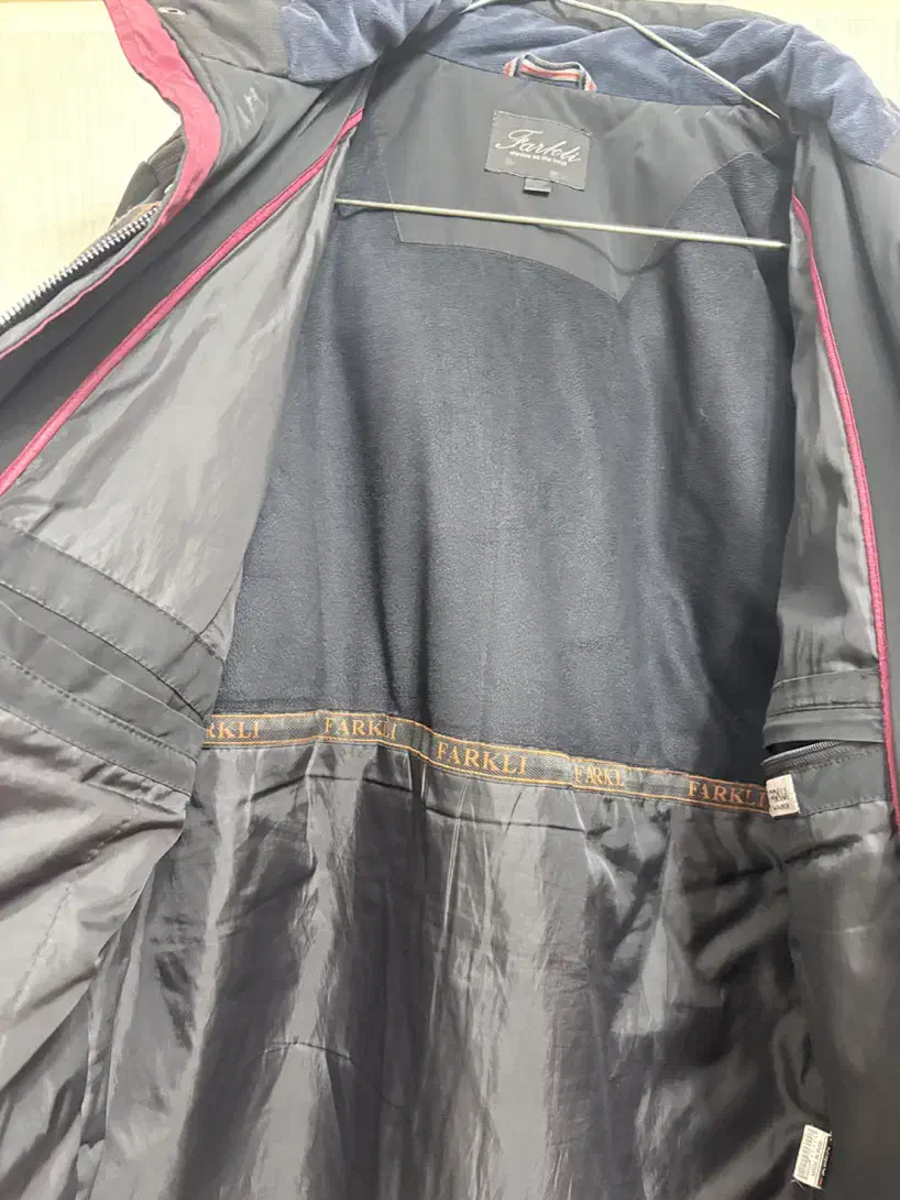 کاپشن|لباس|قزوین, |دیوار