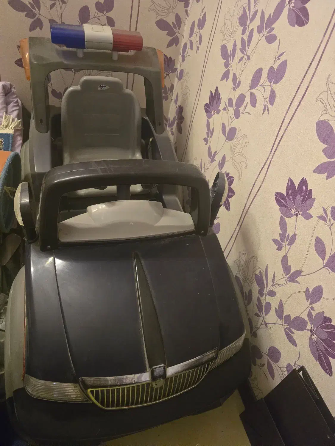 ماشین شارژی شاسی|اسباب‌بازی بچه|مشهد, هنرور|دیوار