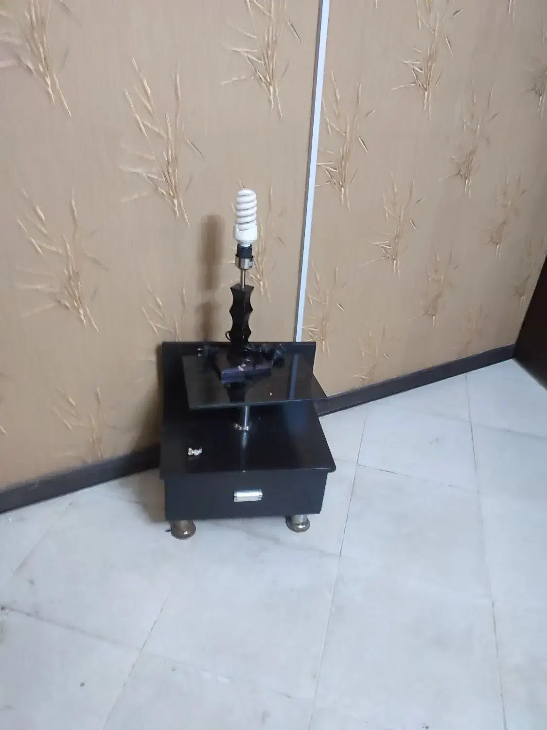 میزان ارایش|میز و صندلی غذاخوری|قم, انسجام|دیوار