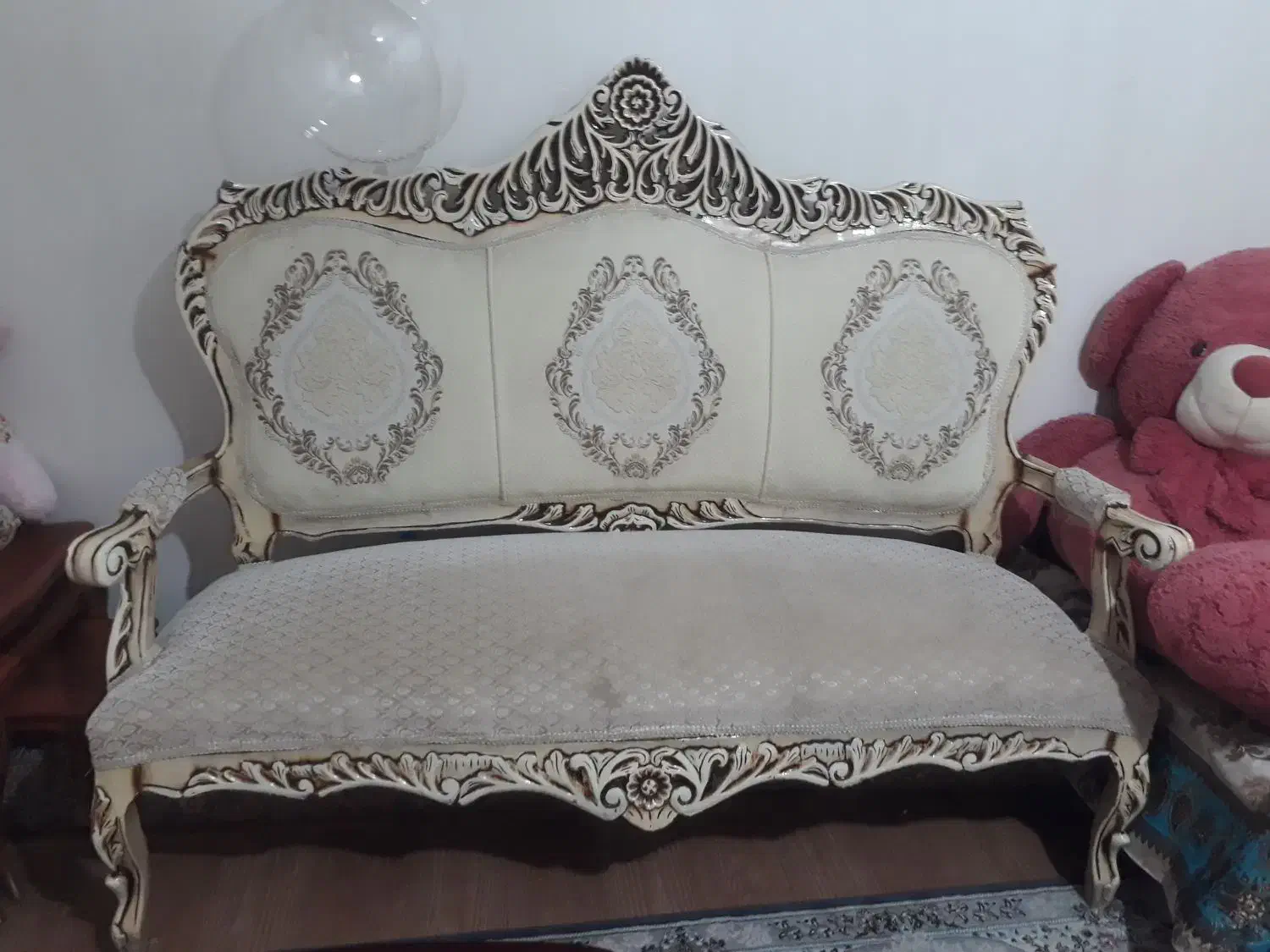 فروش مبل و میز غذاخوری|مبلمان خانگی و میز عسلی|گرگان, |دیوار