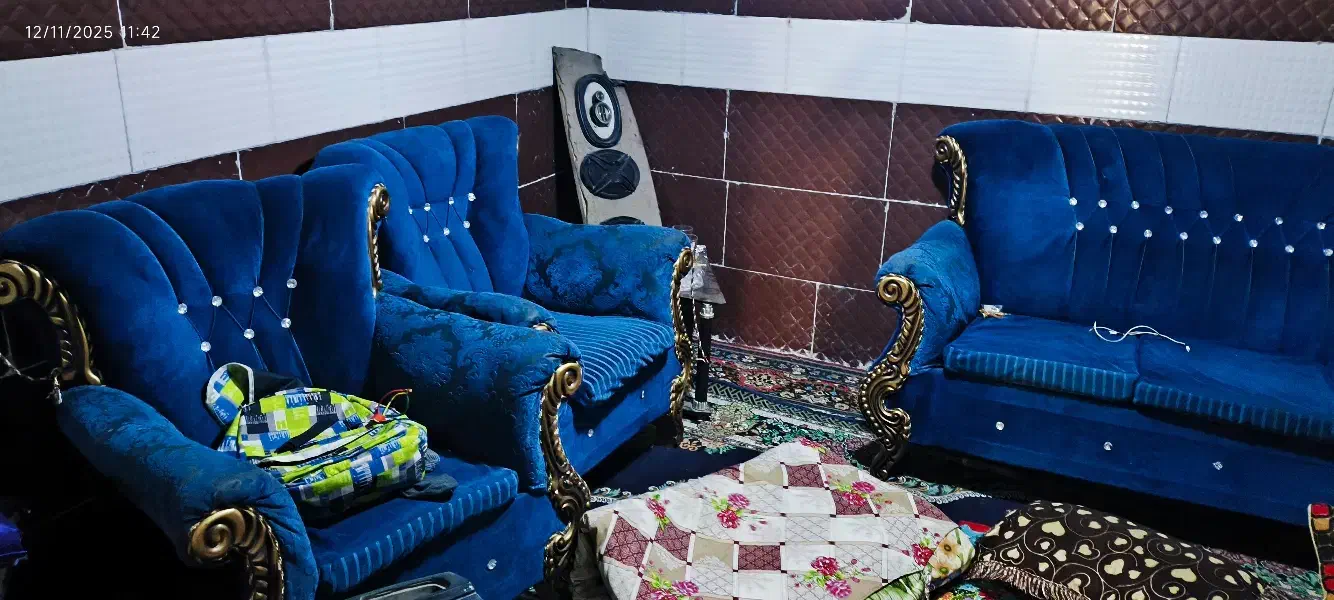 یه دست مبل هفت نفره نو|مبلمان خانگی و میز عسلی|دهدشت, |دیوار