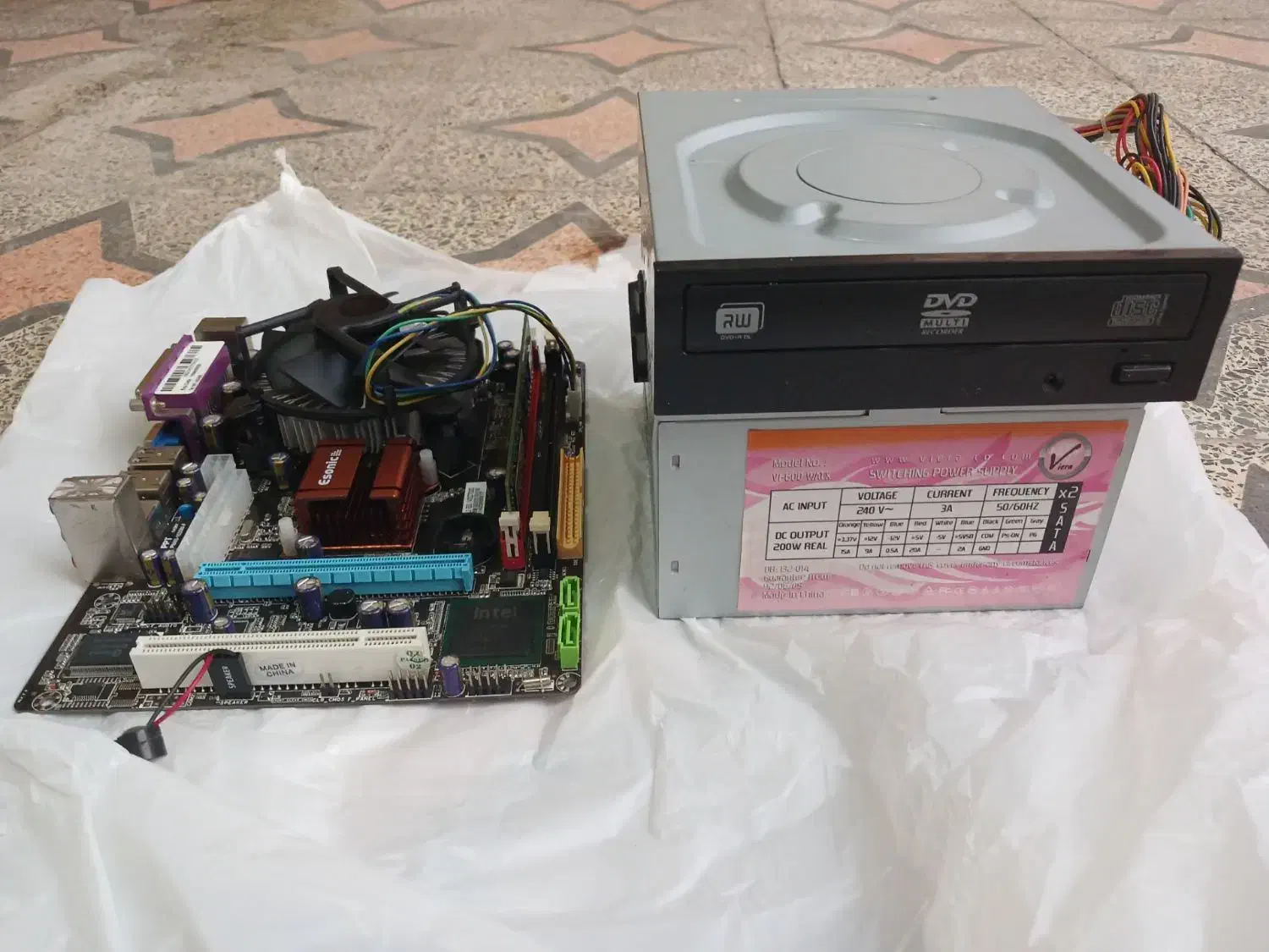 مادر برد با  سیپیو  رم   پاور   دی وی دی رایتر|قطعات و لوازم جانبی رایانه|پیشوا, |دیوار