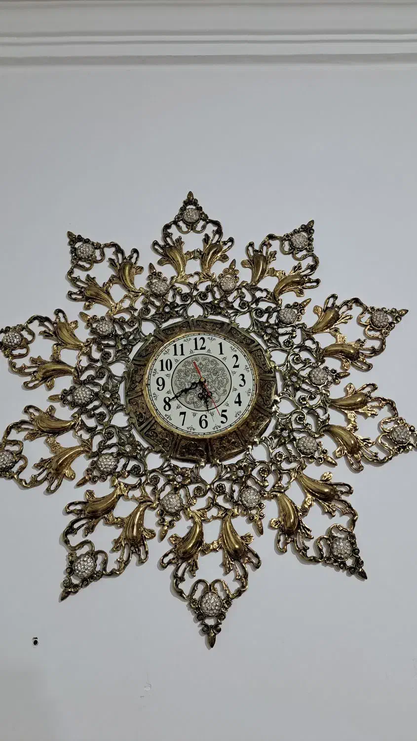 ساعت دیواری برنز اصل|ساعت دیواری و تزئینی|اسلامآباد غرب, |دیوار