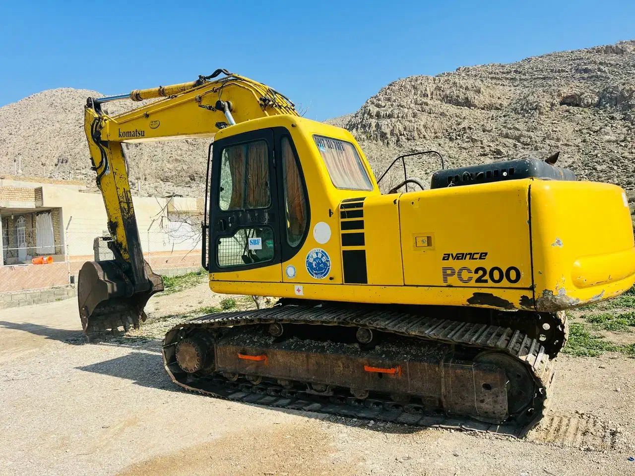 بیل مکانیکی خط 6 کوماتسو|خودرو سنگین|آذرشهر, |دیوار