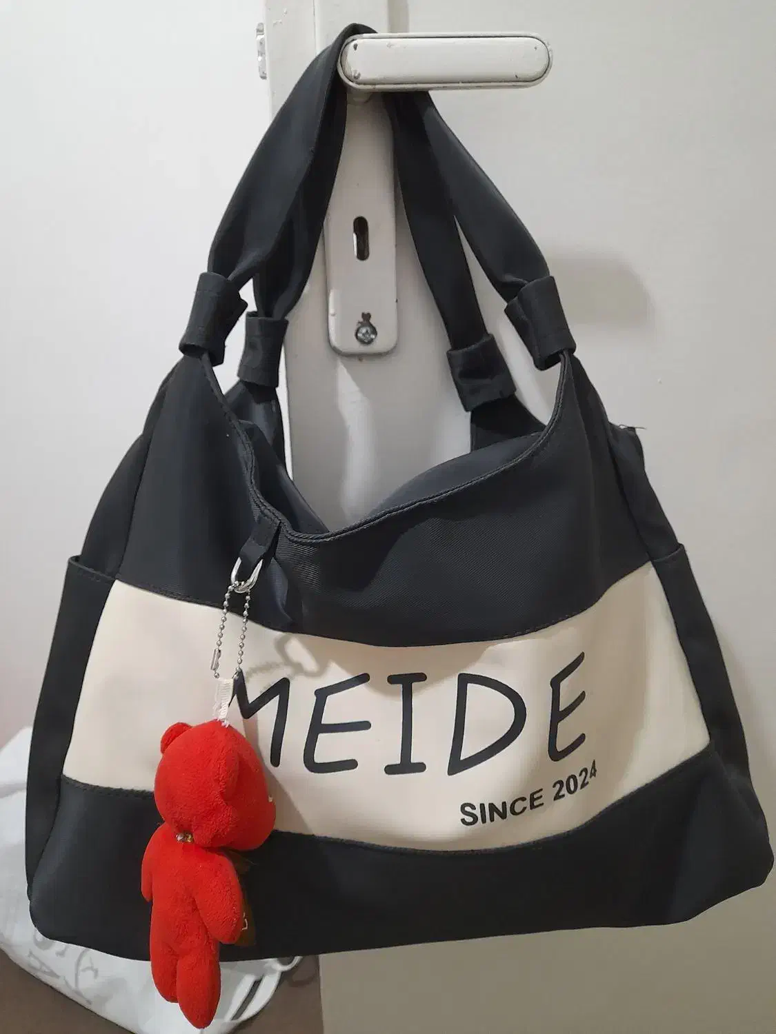 دوعدد کیف در حدنو|کیف، کفش، کمربند|اصفهان, بیدآباد|دیوار