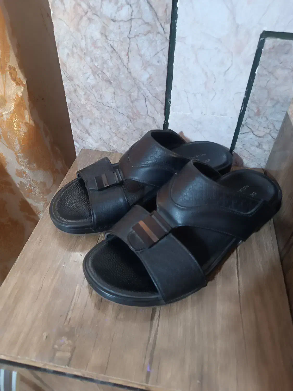 دمپایی عربی|کیف، کفش، کمربند|سراوان, |دیوار