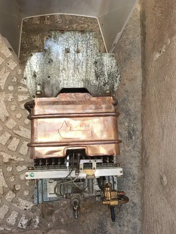 فروش  و     خریدار تمام آبگرمکن‌های ب خراب و فرسود|آبگرمکن، پکیج، شوفاژ|کرمانشاه, |دیوار