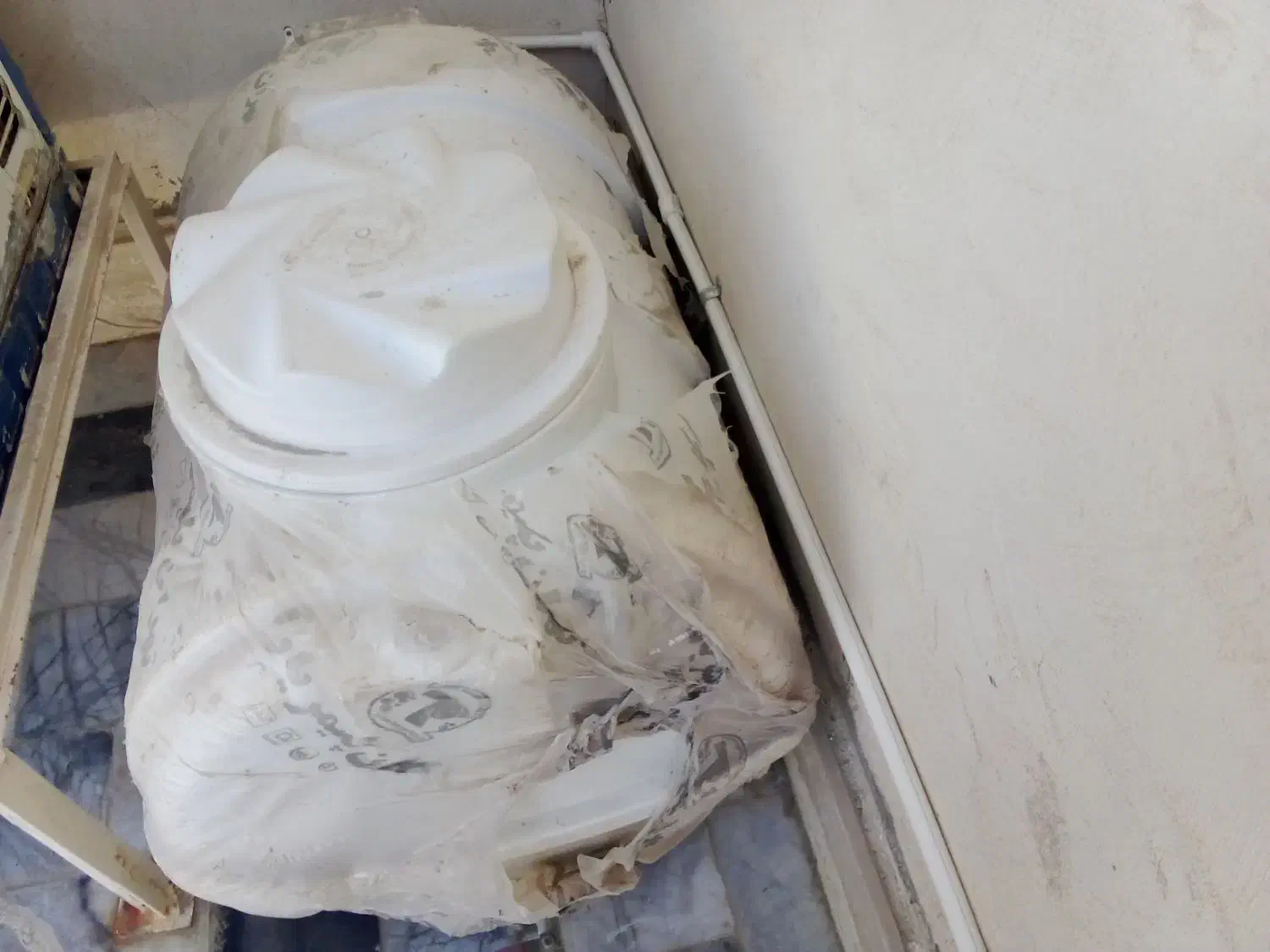 تانکر نفت 350لیتری درحد نو|مصالح و تجهیزات ساختمان|زابل, |دیوار