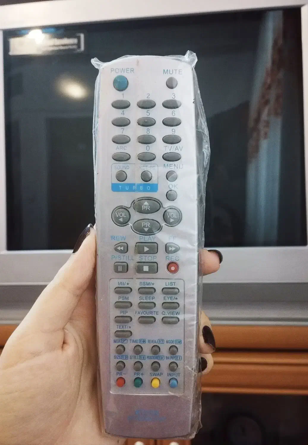 تلویزیون ال جی اصل کره و میز تلویزیون|تلویزیون و پروژکتور|قزوین, |دیوار