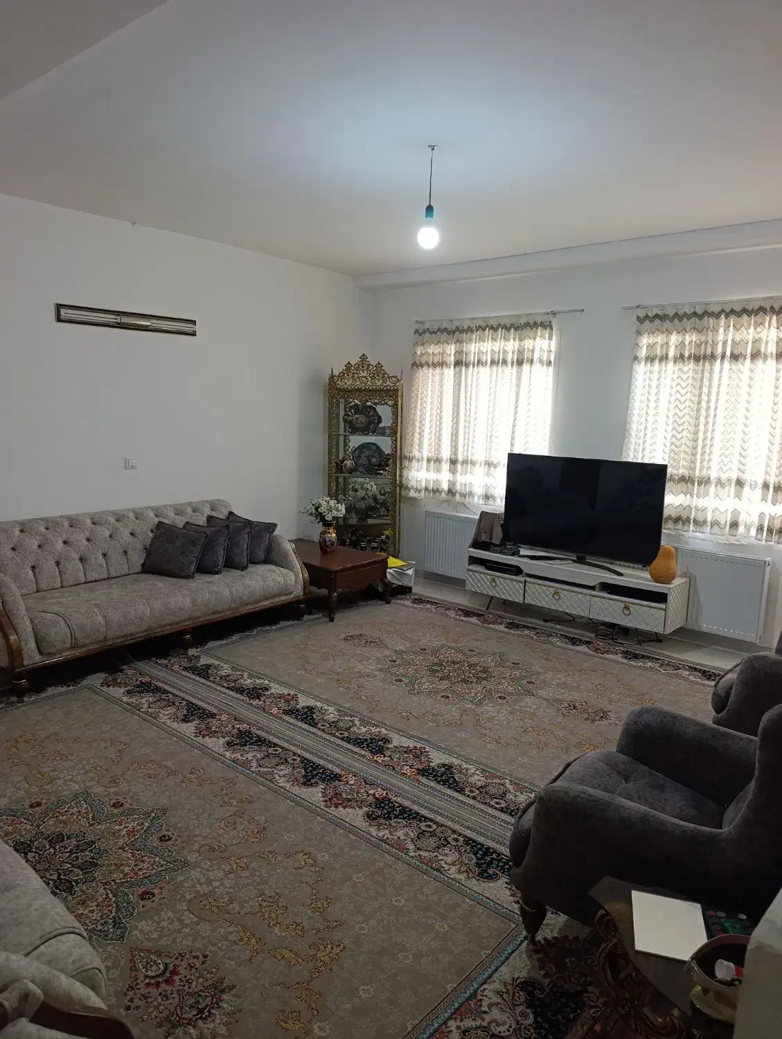 80 متری صبا آسانسور دار با بهترین لوکیشن|فروش آپارتمان|هشتگرد, شهرک صبا سوله|دیوار