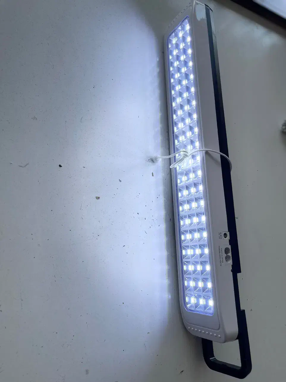 چراغ شارژی 60لامپ ویداسی|لامپ و چراغ|قم, امامزاده ابراهیم|دیوار