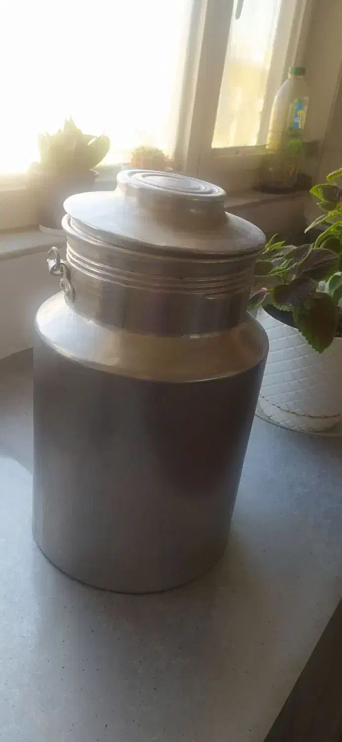 دبه روغن|ظروف سرو و پذیرایی|شیروان (خراسان), |دیوار