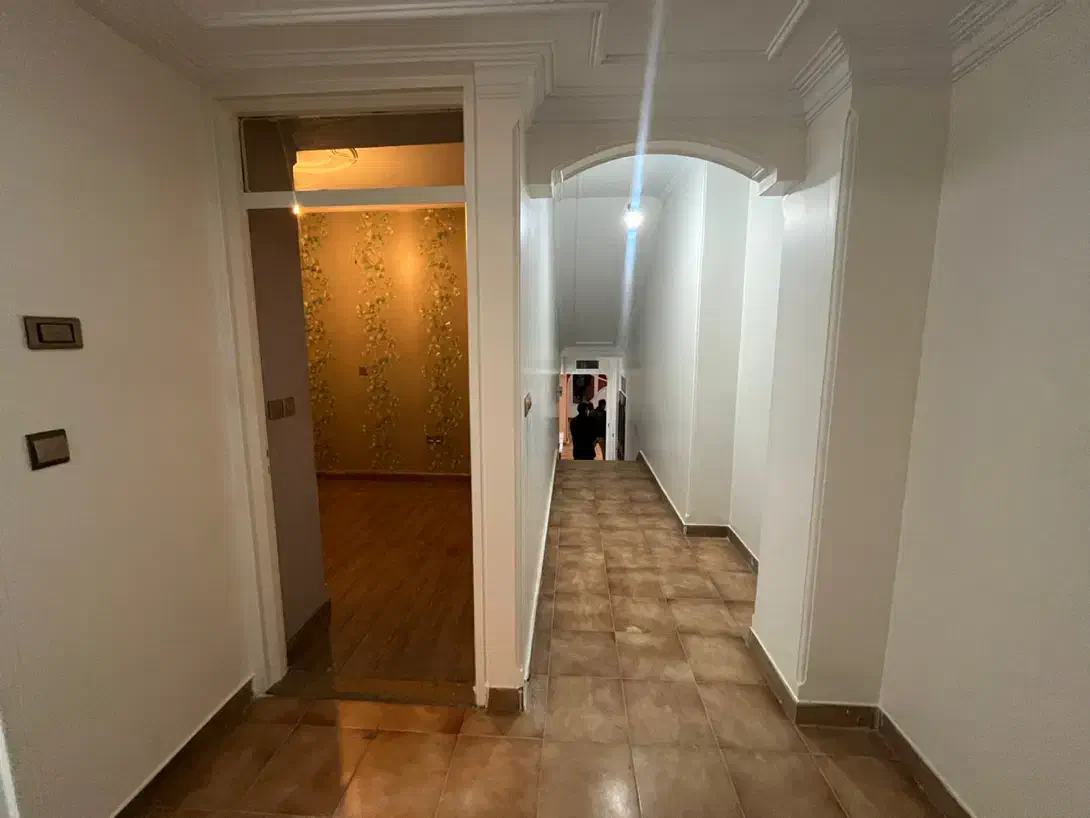 160متر دوبلکس/فول امکانات/روبه آفتاب/2پارکینگ/شفق