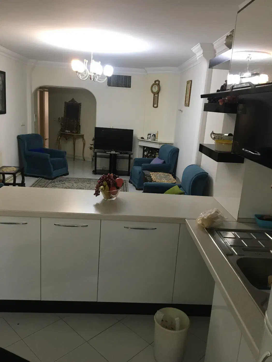 اجاره واحد ۹۰ متری حیاط دار