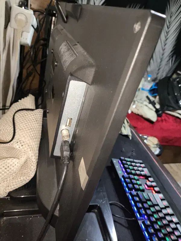 مانیتور و تلویزیون گیمینگ 24 اینچ فول اچ دی|تلویزیون و پروژکتور|کرج, حصارک بالا|دیوار