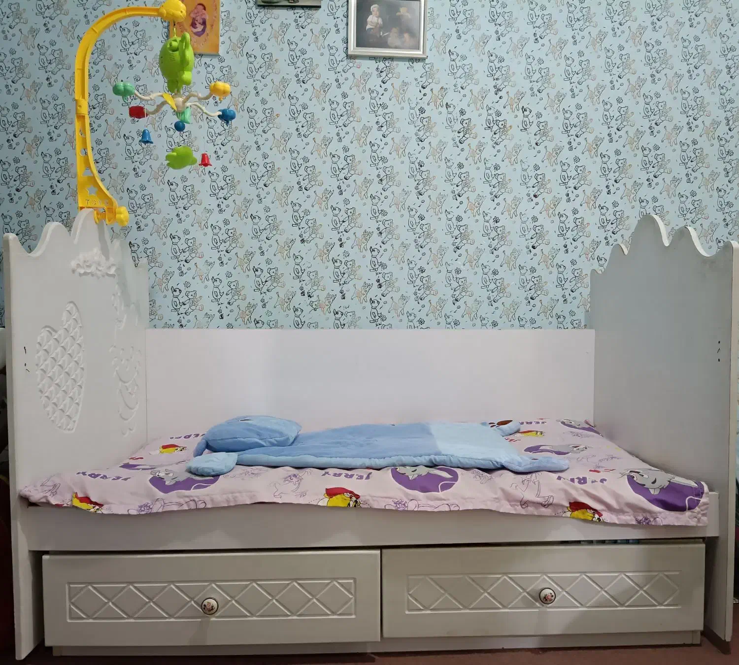 تخت خواب کودک|تخت و سرویس خواب|گنبد کاووس, |دیوار