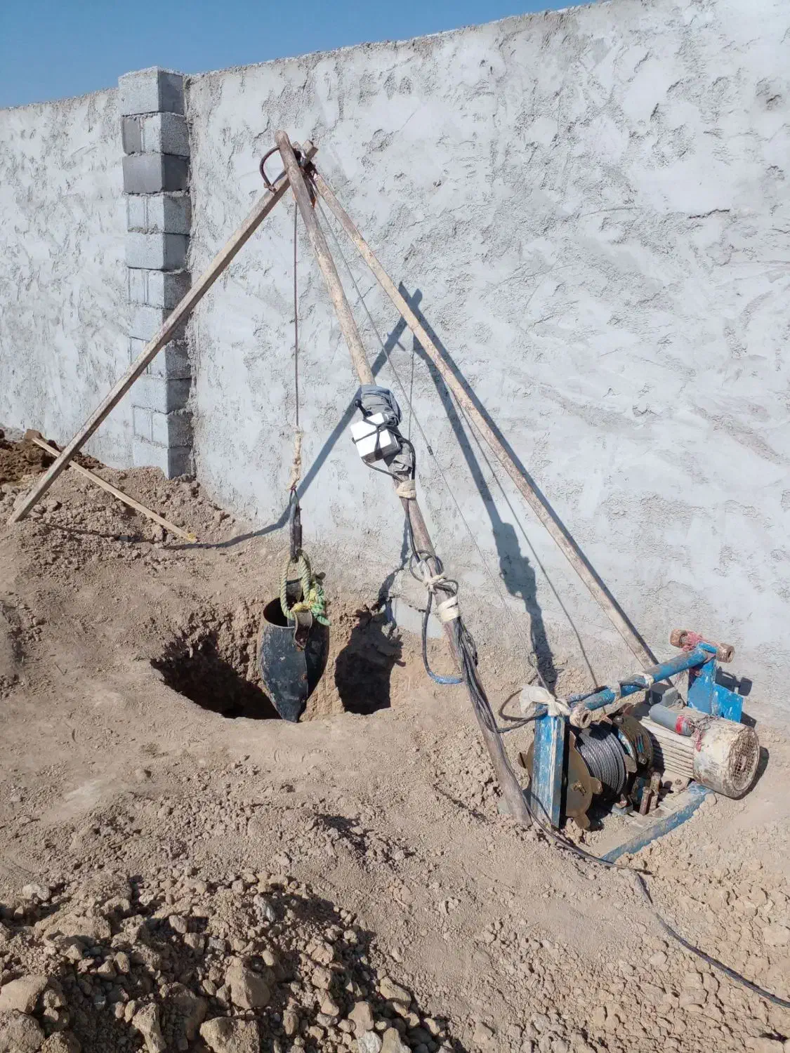 سلام.حفاری انواع چاه و تونل|خدمات پیشه و مهارت|اصفهان, بهارستان|دیوار