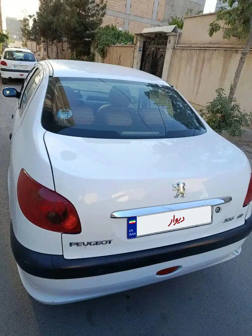 206 Sd V8  مدل1396|خودرو سواری و وانت|اسلام‌شهر, شهرک واوان|دیوار