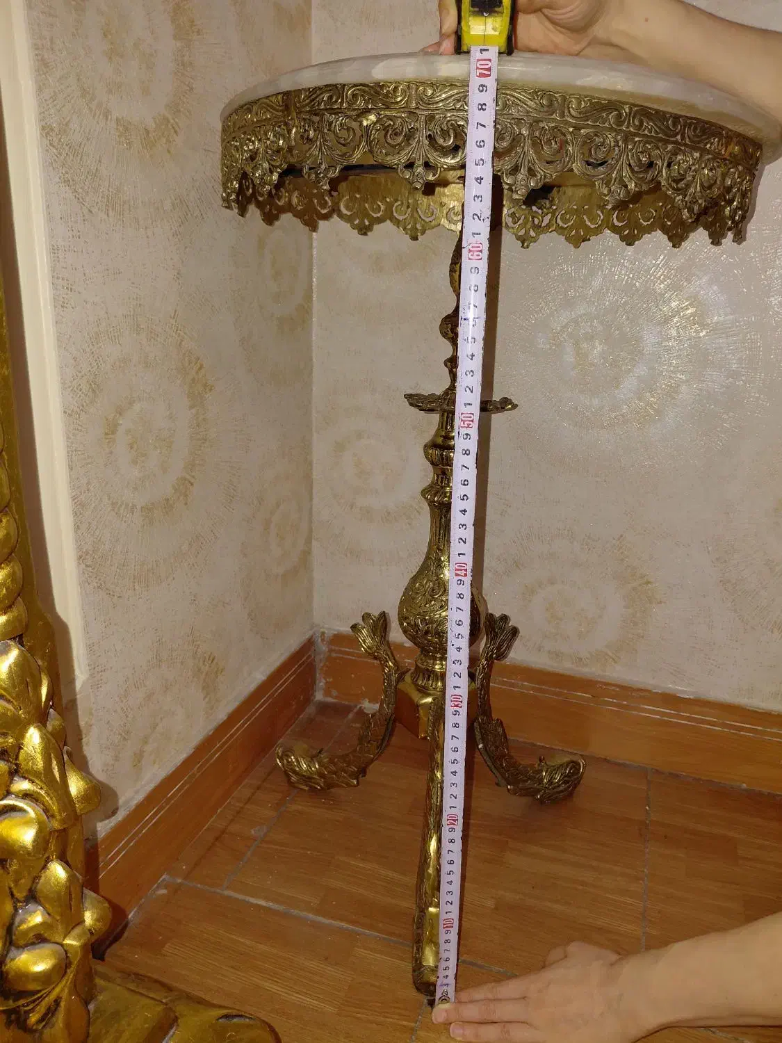 میز برنز سنگین اصل سالم و بدون ایراد|میز تلفن|اسلام‌شهر, شهرک مصطفی خمینی|دیوار