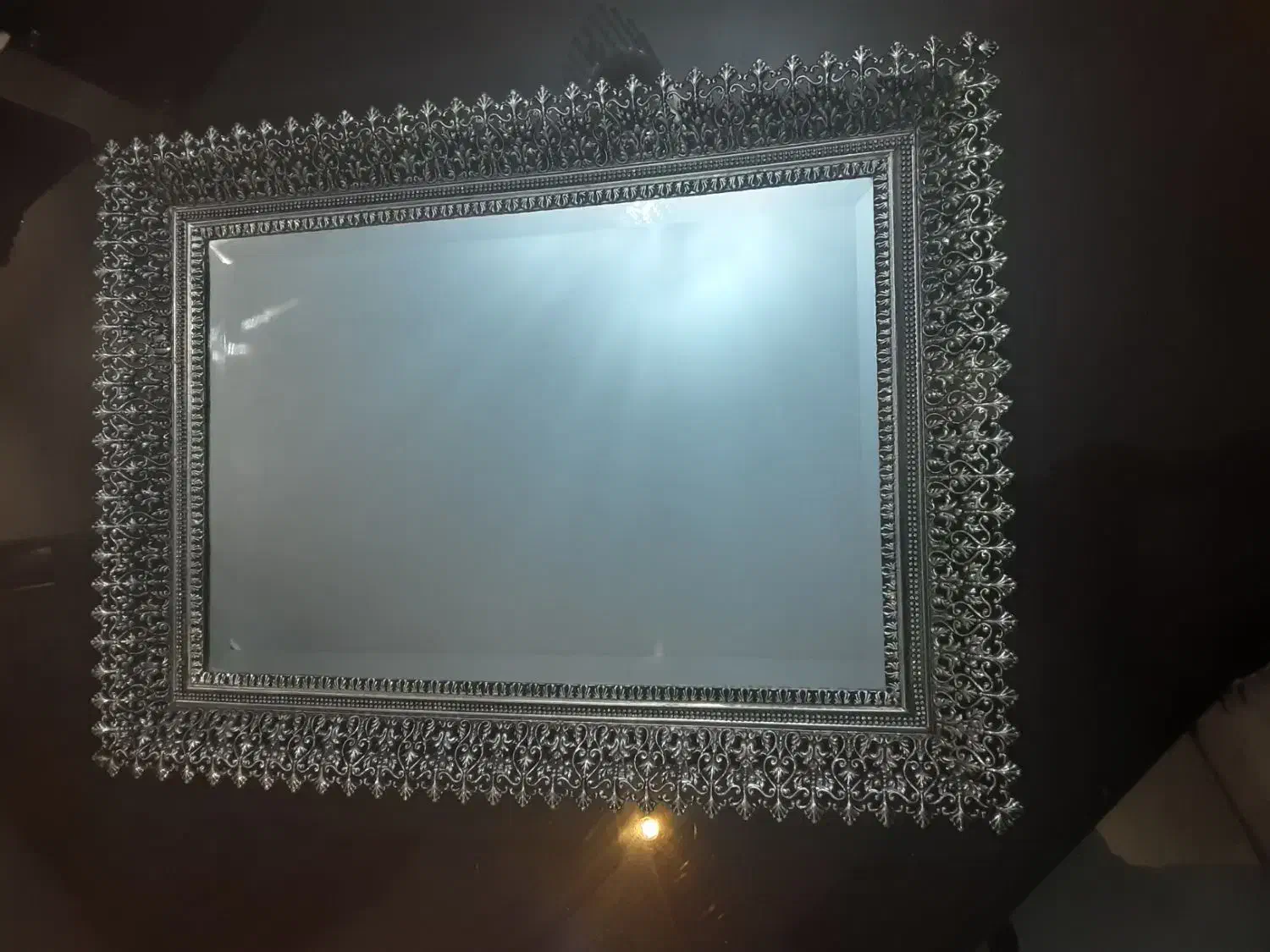 آینه نو|آینه|پردیس, فاز ۲|دیوار