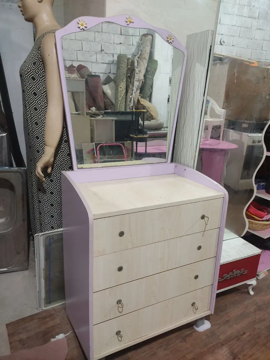 کمد تمیز 3500000|جاکفشی، کمد، دراور|بوشهر, |دیوار