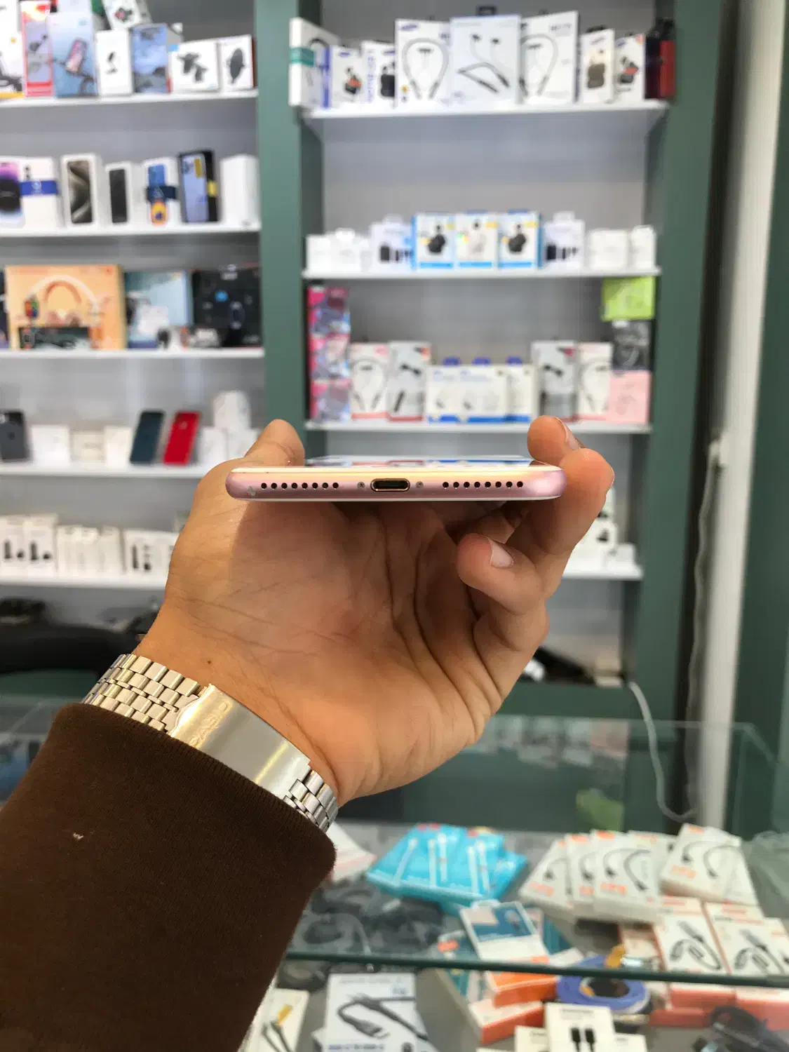 iPhone 7 Plus|موبایل|کرج, کوی امامیه|دیوار