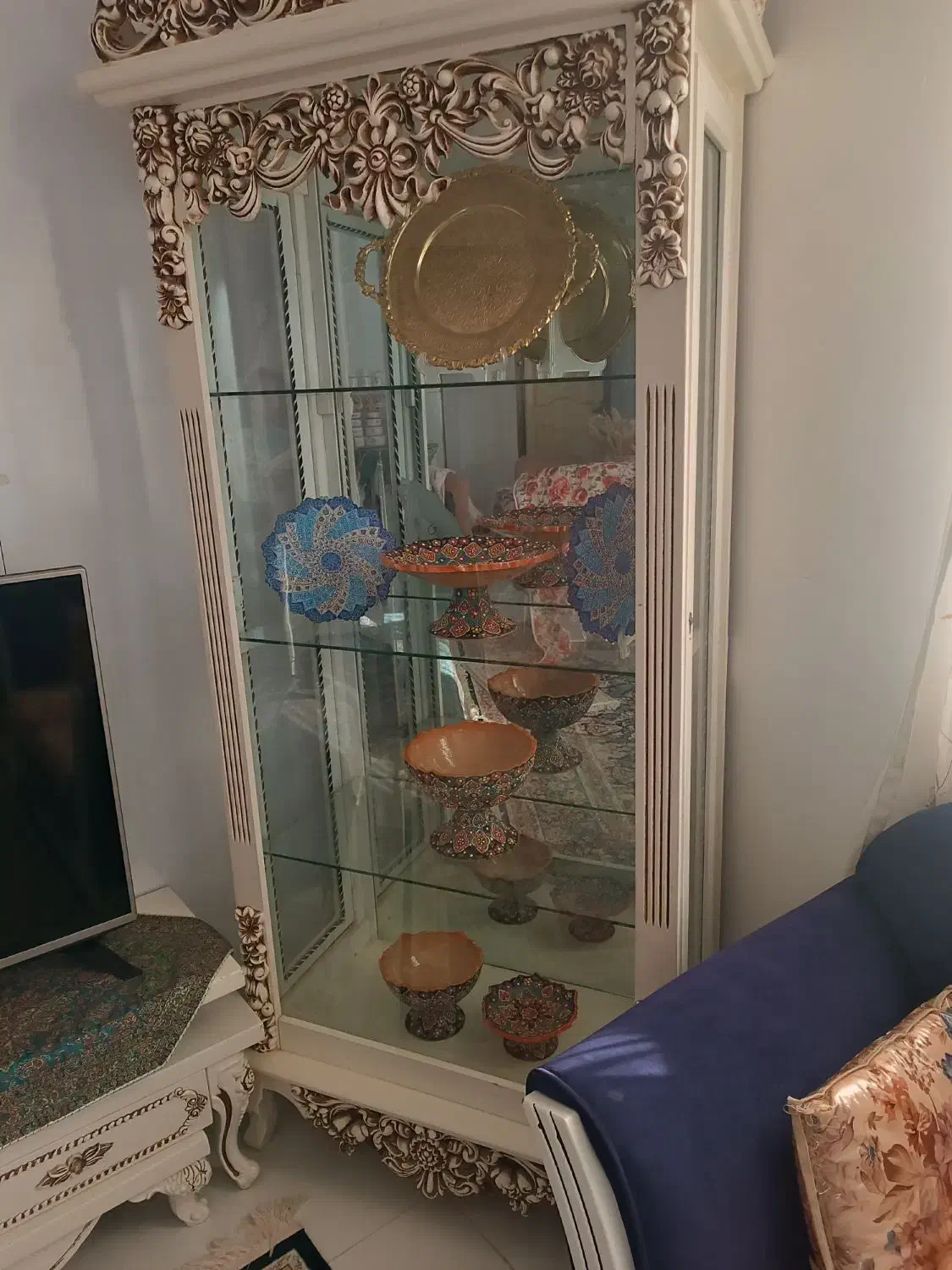 بوفه ومیز تلوزیون|بوفه، ویترین، کنسول|بیرجند, |دیوار