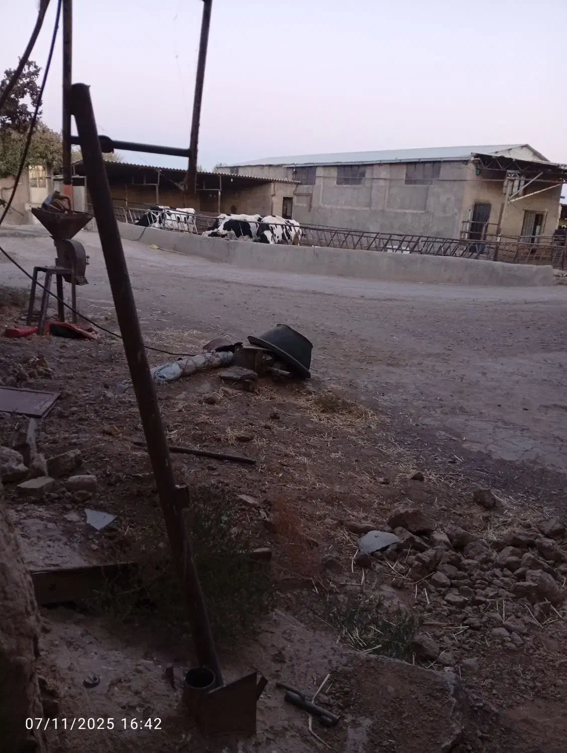 کارگر دامداری|استخدام صنعتی، فنی، مهندسی|اسحاق آباد, |دیوار