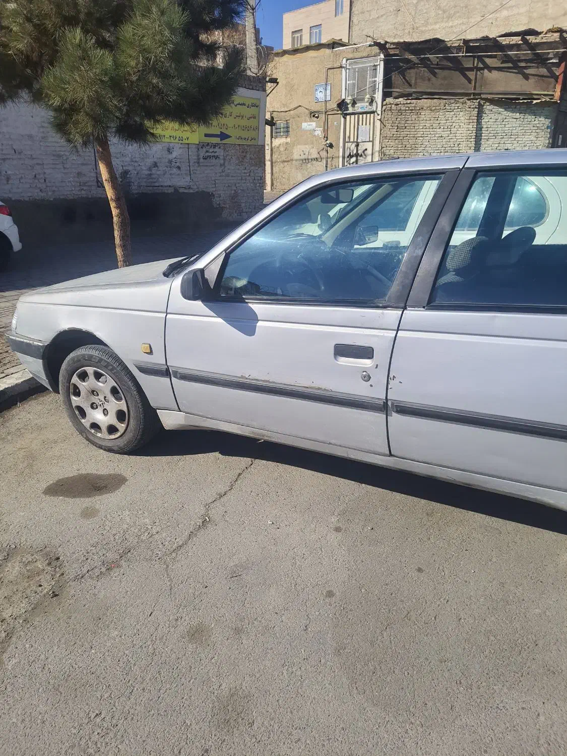 پژو ۴۰۵ مدل ۸۴|خودرو سواری و وانت|تهران, شادآباد|دیوار