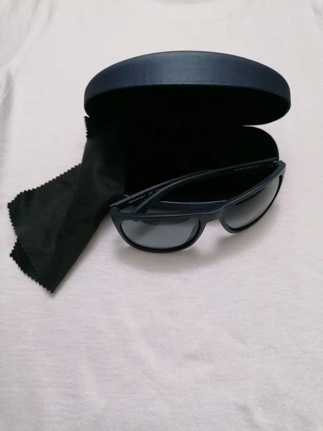 عینک آفتابی|زیورآلات و اکسسوری|ری, دیلمان|دیوار