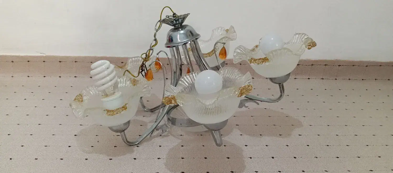 لوستر درجه یک.کم مصرف شده|لوستر و چراغ آویز|آبدانان, |دیوار