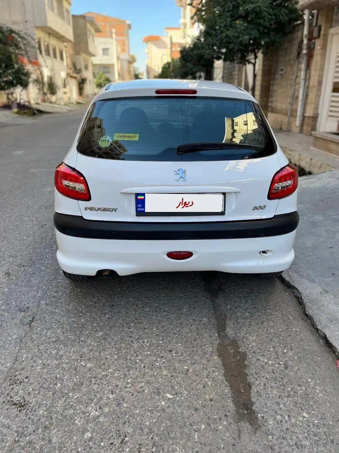 ۲۰۶تیپ ۵ مدل ۹۷تک برگ سند فوق العاده سالم|خودرو سواری و وانت|قائمشهر, |دیوار